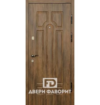 Дверь стальная в квартиру с тремя петлями (МДФ)